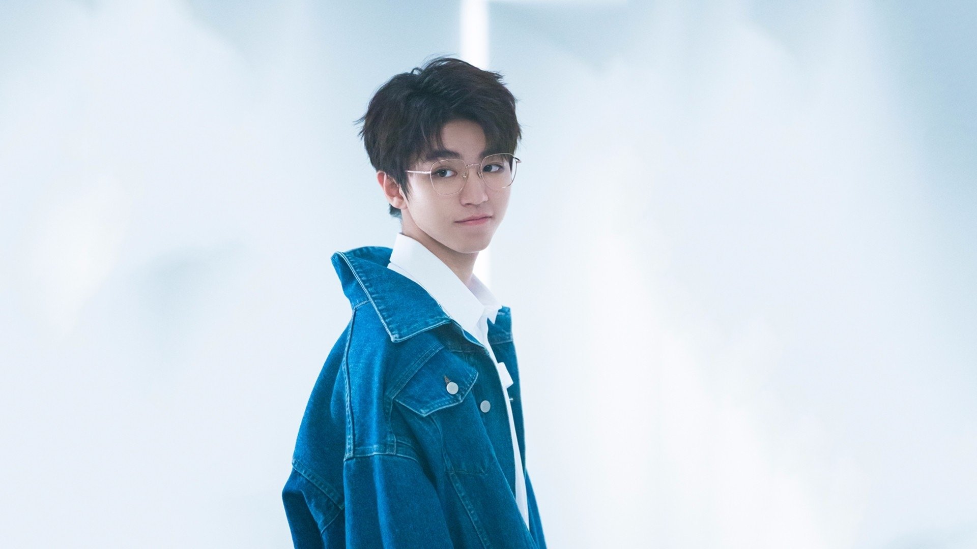 九游登录入口-_无人驾驶赛车：未来驾驶运动的前沿探索_，《无人驾驶》