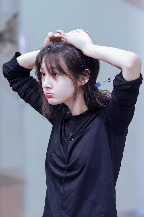 九游正版入口-_老鹰队快攻犀利，场面精彩纷呈_，老鹰队打法