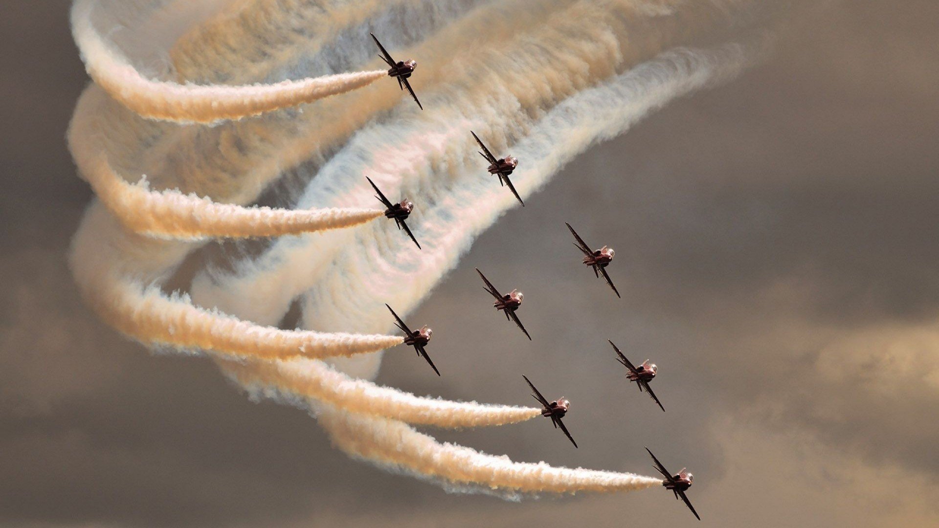 九游sports-“英超末轮在即，胜负悬念牵动人心”，“英超”