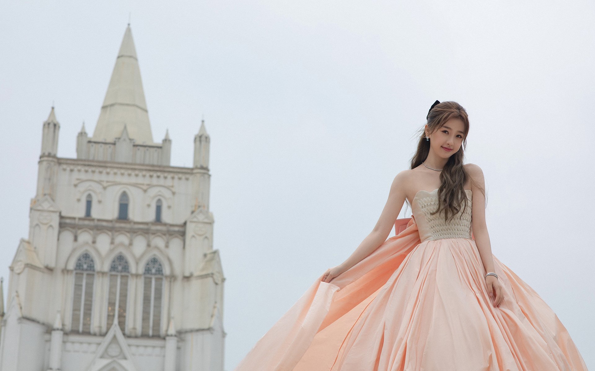 九游网游官网-猛龙队在主场迎来胜利，士气大振，猛龙队球场