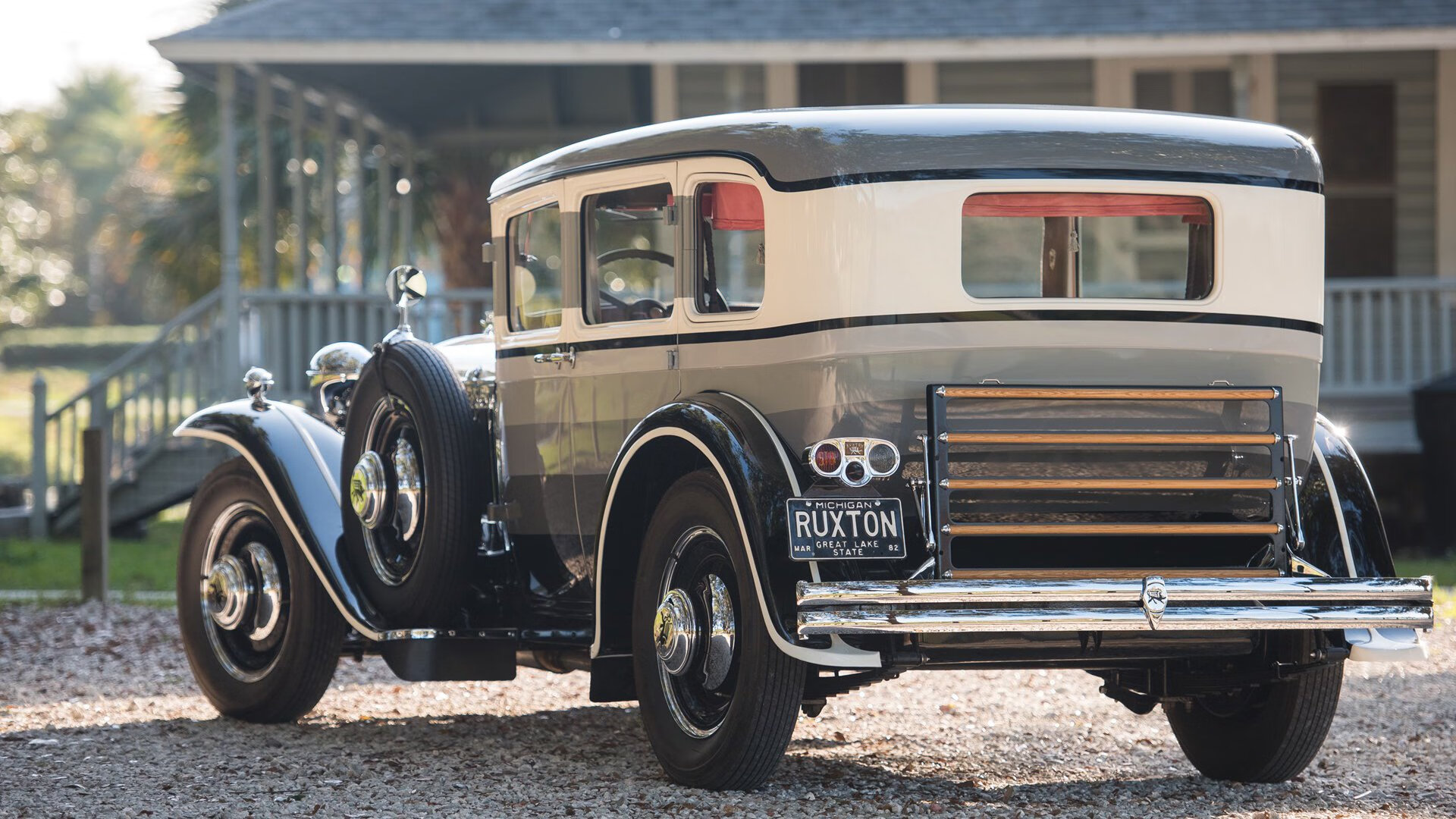 青训摇篮:某豪门球员成长路径全纪录,青训球员标准