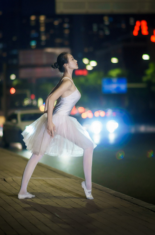 九游app下载中心-鹰之翱翔：挪威队挑战德国，战术博弈，挪威近期战绩